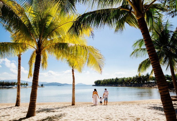 vietnam beach escape tour
